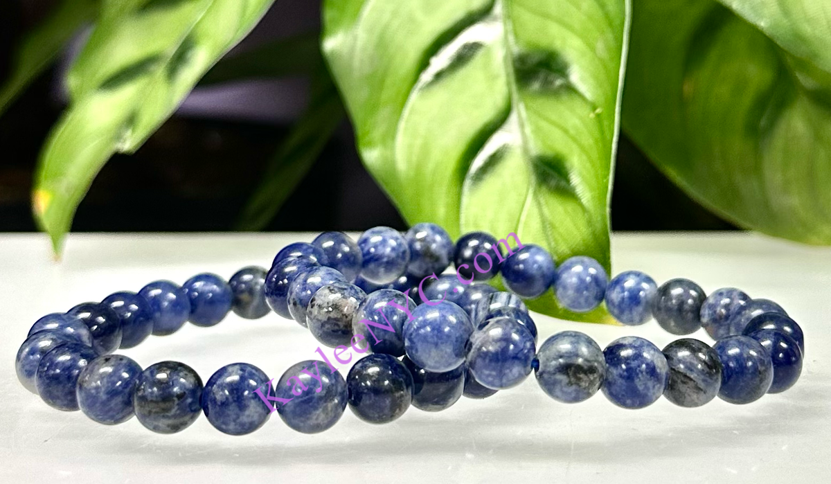 Natural Sodalite 8mm Crystal Healing Stretch bracelet 7.5"