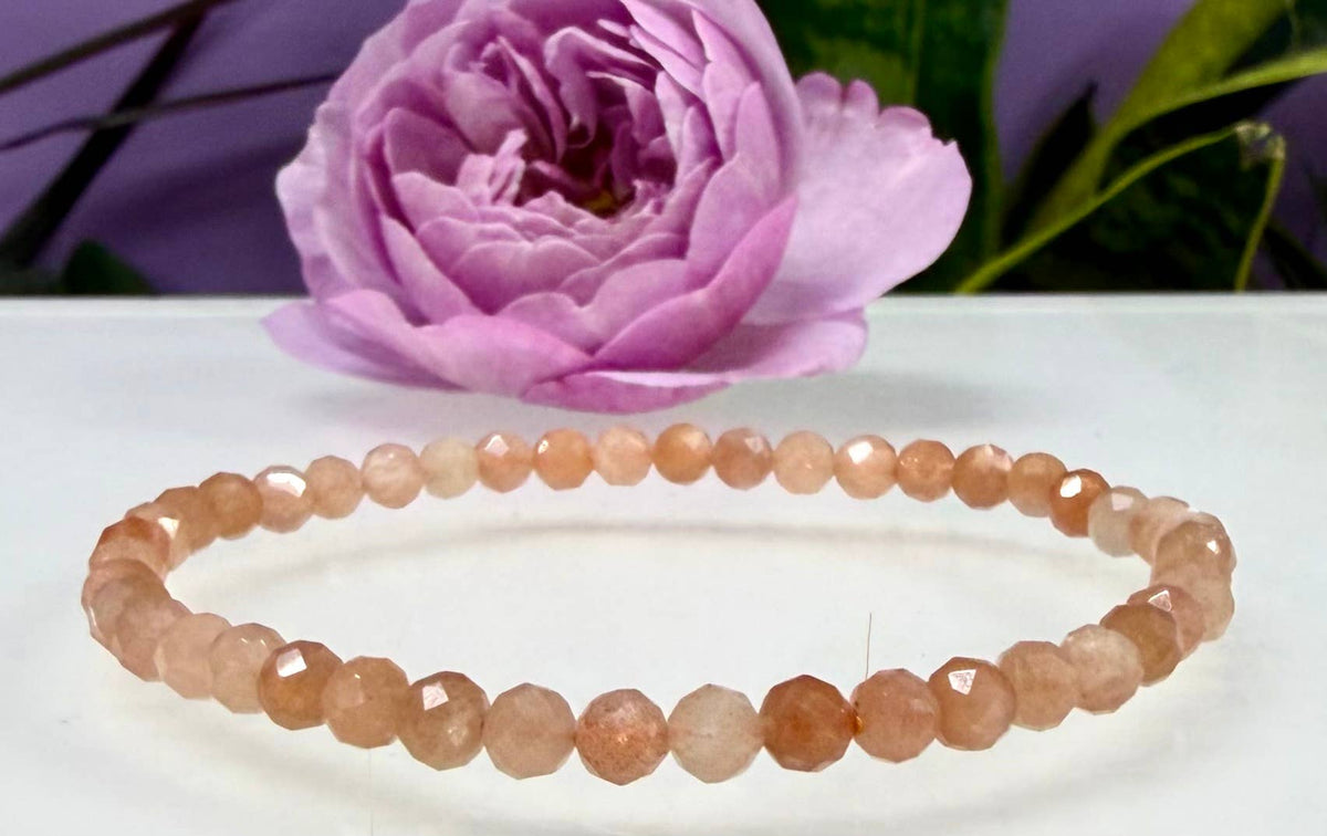 4mm Faceted Natural Peach Moonstone Stretch Bracelets 7.5"