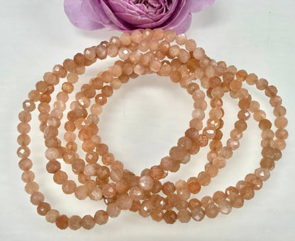 4mm Faceted Natural Peach Moonstone Stretch Bracelets 7.5"